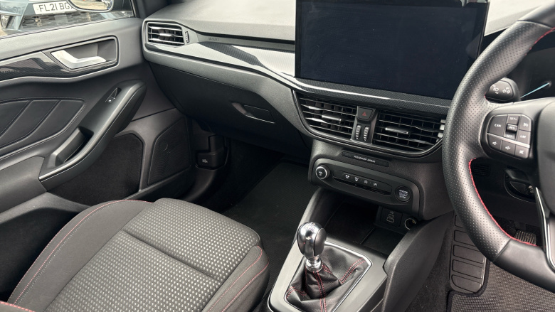 Ford Focus 1.0 EcoBoost ST-Line 5dr Petrol Hatchback